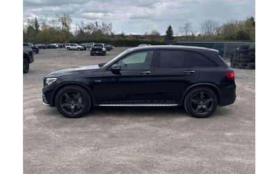 mercedes-benz-glc-43-amg - 1