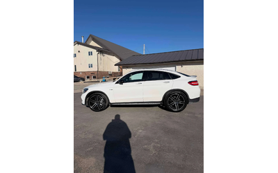 mercedes-benz-glc-43-amg - 1