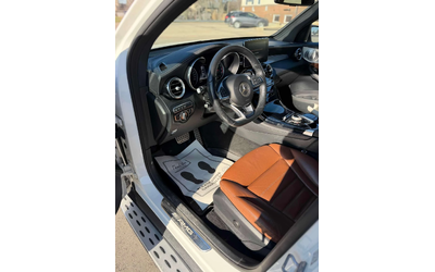 mercedes-benz-glc-43-amg - 4