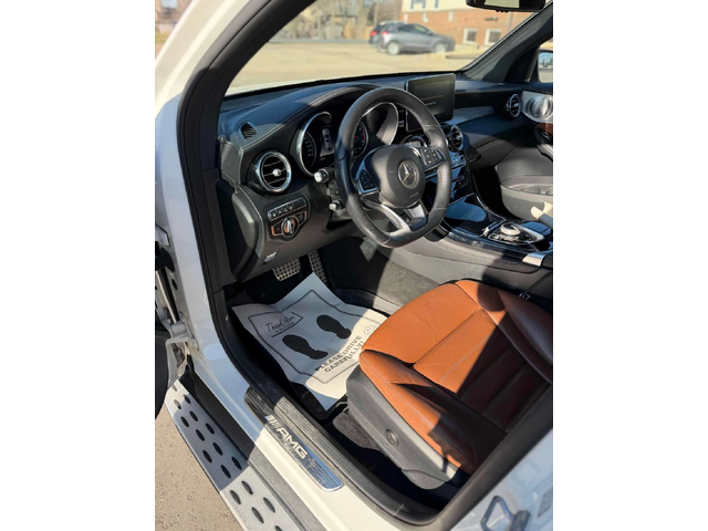 Mercedes-Benz GLC 43 AMG COUPE * ПОДГРЕВИ * BURMESTER * PANO * ДИСТРОНИК - автомобили, коли, обяви за нови и употребявани 4