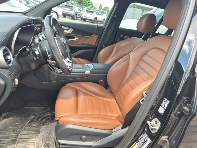 Mercedes-Benz GLC 43 AMG 4MATIC/Burmester/Pano - автомобили, коли, обяви за нови и употребявани 9