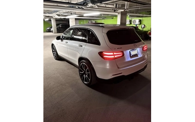 mercedes-benz-glc-43-amg - 3