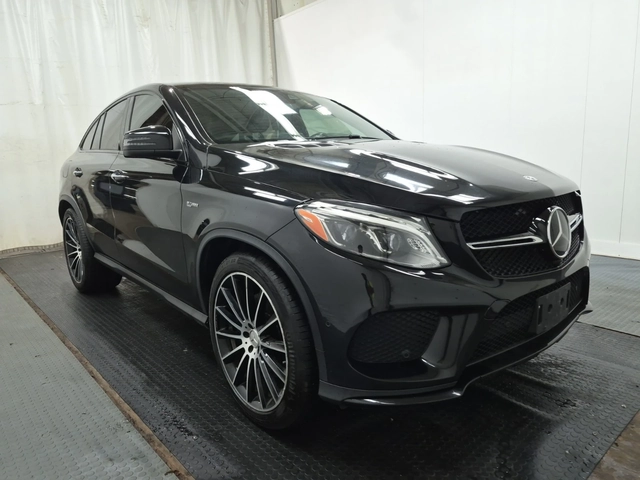 Mercedes-Benz GLC 43 AMG * * CARFAX * * АВТО КРЕДИТ * * БЕЗ ИНЦИДЕНТИ - автомобили, коли, обяви за нови и употребявани 1