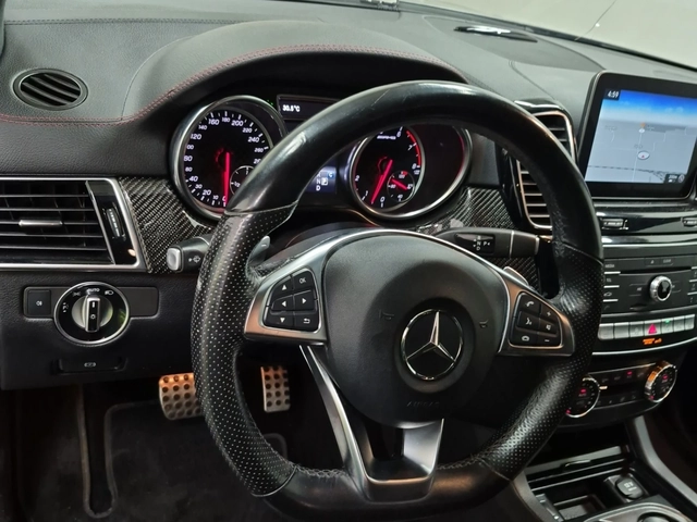 Mercedes-Benz GLC 43 AMG * * CARFAX * * АВТО КРЕДИТ * * БЕЗ ИНЦИДЕНТИ - автомобили, коли, обяви за нови и употребявани 6