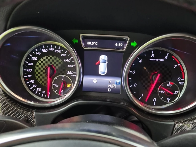Mercedes-Benz GLC 43 AMG * * CARFAX * * АВТО КРЕДИТ * * БЕЗ ИНЦИДЕНТИ - автомобили, коли, обяви за нови и употребявани 7