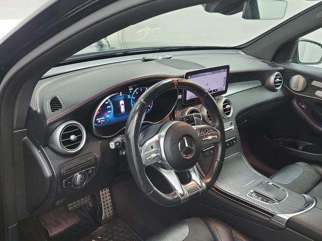 Mercedes-Benz GLC 43 AMG 4MATIC - автомобили, коли, обяви за нови и употребявани 8