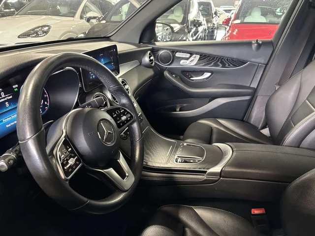 Mercedes-Benz GLC 300| 4MATIC| AMGPKG| WOOD| LEATHER| DUALSUNROOF| L - автомобили, коли, обяви за нови и употребявани 5