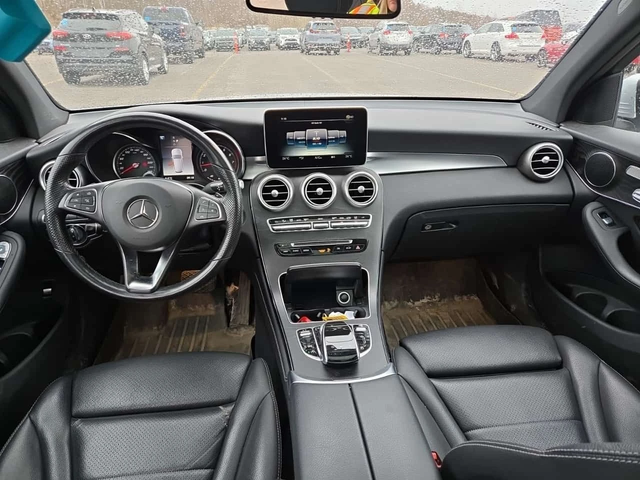 Mercedes-Benz GLC * 300 * 2 КЛЮЧА * ПАНОРАМА * ПОДГРЕВ * - автомобили, коли, обяви за нови и употребявани 7