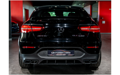 mercedes-benz-glc-63-amg - 4
