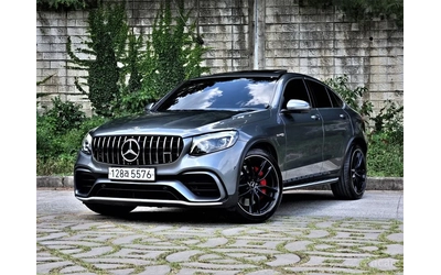 mercedes-benz-glc-63-amg - 0