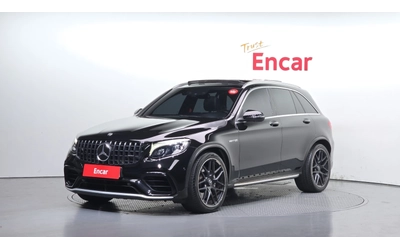 mercedes-benz-glc-63-amg - 0