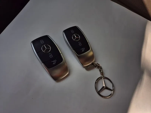 Mercedes-Benz GLC COUPE | AMG PKG | 4MATIC - автомобили, коли, обяви за нови и употребявани 10