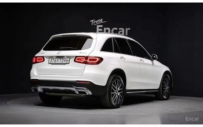 mercedes-benz-glc - 1