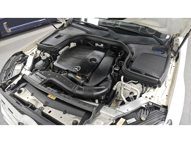 Mercedes-Benz GLC GLC 300 4MATIC | HUD | Панорама | Memory - автомобили, коли, обяви за нови и употребявани 4