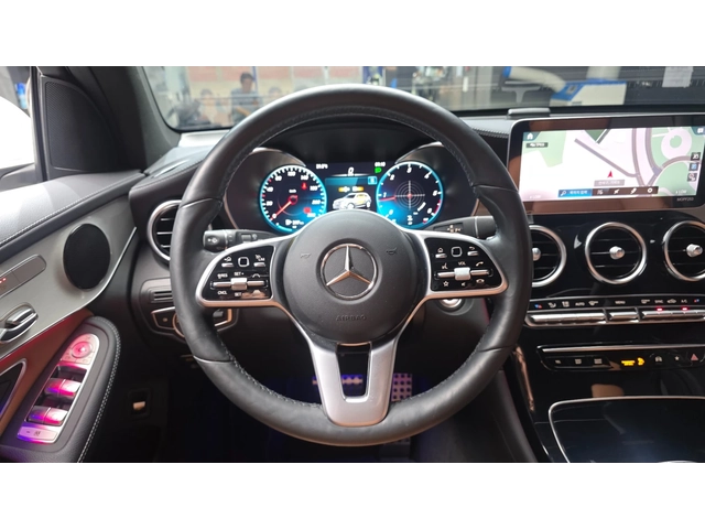 Mercedes-Benz GLC GLC 220 d 4MATIC | HUD | 360  камера | Панорама - автомобили, коли, обяви за нови и употребявани 11
