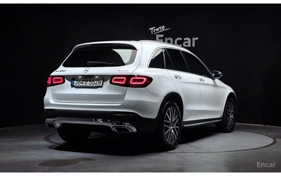 mercedes-benz-glc - 1