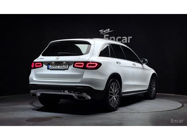 Mercedes-Benz GLC GLC 220 d 4MATIC | HUD | 360  камера | Панорама - автомобили, коли, обяви за нови и употребявани 1