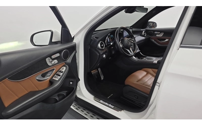 Mercedes-Benz GLC GLC300 4MATIC | HUD | 360  камера | Панорама - автомобили, коли, обяви за нови и употребявани 9