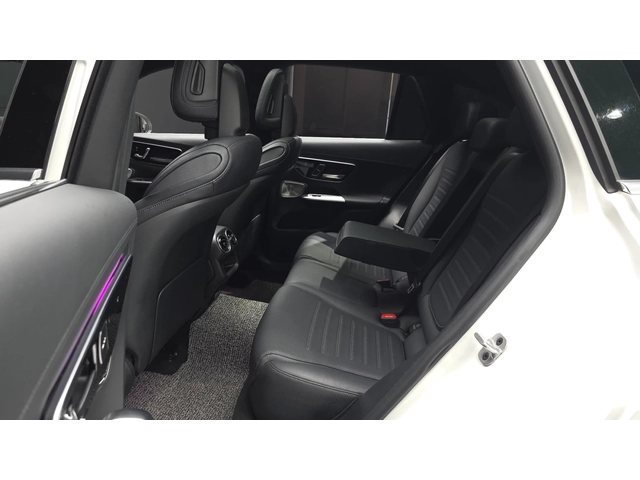 Mercedes-Benz GLC GLC300 4MATIC AMG Line | HUD | 360  камера - автомобили, коли, обяви за нови и употребявани 9