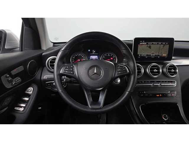 Mercedes-Benz GLC GLC300 4MATIC | Кожа | Memory | LED - автомобили, коли, обяви за нови и употребявани 13