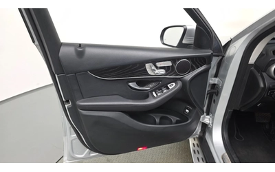 Mercedes-Benz GLC GLC300 4MATIC | Кожа | Memory | LED - автомобили, коли, обяви за нови и употребявани 7