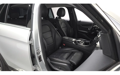 Mercedes-Benz GLC GLC300 4MATIC | Кожа | Memory | LED - автомобили, коли, обяви за нови и употребявани 9