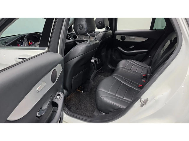 Mercedes-Benz GLC GLC220 d 4MATIC | Панорама | Кожа | Memory - автомобили, коли, обяви за нови и употребявани 11