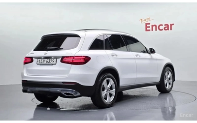 mercedes-benz-glc - 1