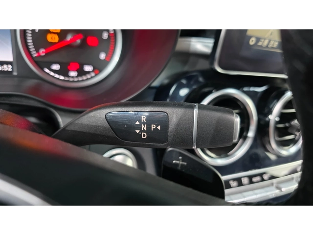 Mercedes-Benz GLC GLC220 d 4MATIC | Панорама | Кожа | Memory - автомобили, коли, обяви за нови и употребявани 6
