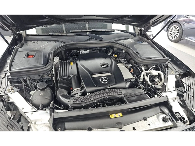 Mercedes-Benz GLC Coupe 300* 4MATIC AMG Line* 360* HED* Burmester - автомобили, коли, обяви за нови и употребявани 4