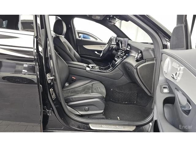 Mercedes-Benz GLC Coupe 300* 4MATIC AMG Line* 360* HED* Burmester - автомобили, коли, обяви за нови и употребявани 7