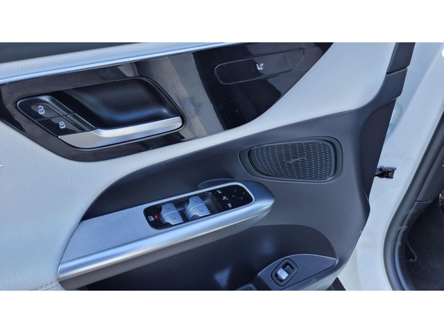 Mercedes-Benz GLC GLC 220d 4Matic AMG Line - автомобили, коли, обяви за нови и употребявани 7