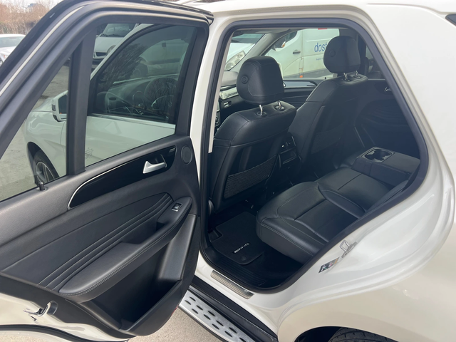 Mercedes-Benz GLE 250 AMG 4Matic - автомобили, коли, обяви за нови и употребявани 10