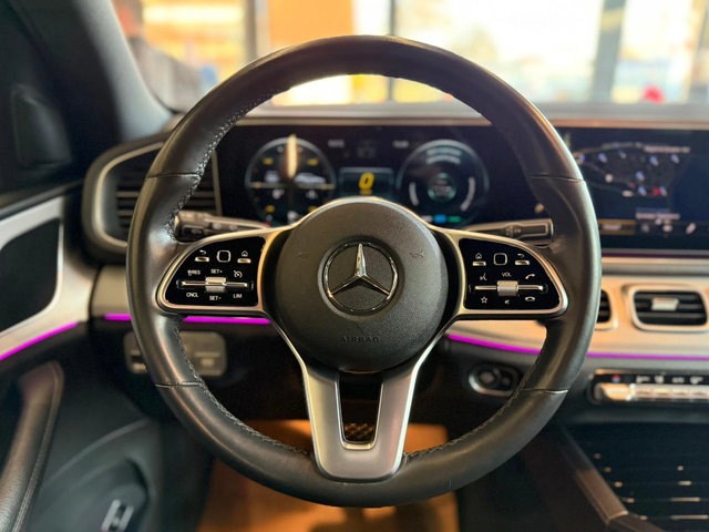 Mercedes-Benz GLE 300 d* 4Matic* AMG* Лизинг* - автомобили, коли, обяви за нови и употребявани 9