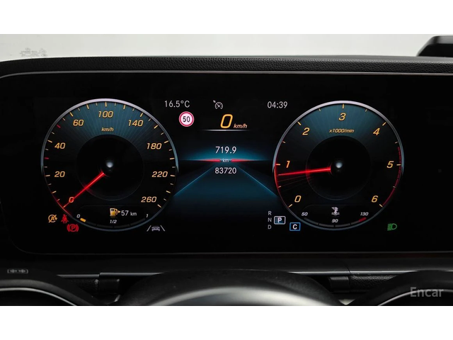 Mercedes-Benz GLE 300 ПАМЕТ* КАМЕРА* ВЪЗДУХ* СЛЕДЕНЕ НА ЛЕНТИ - автомобили, коли, обяви за нови и употребявани 8