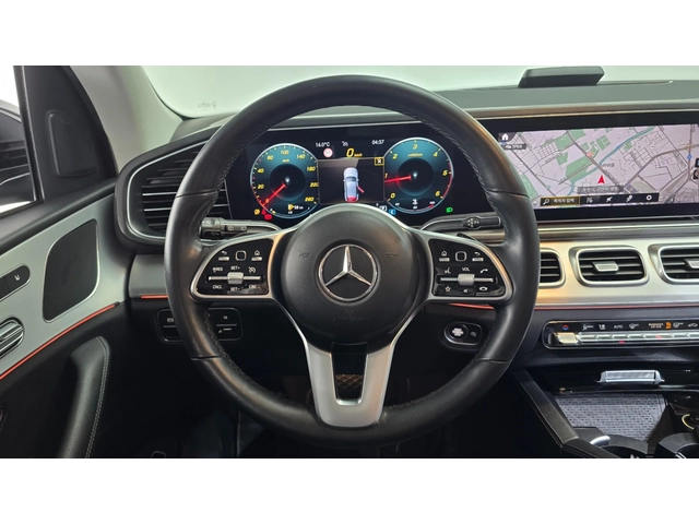 Mercedes-Benz GLE 300 d 4MATIC - автомобили, коли, обяви за нови и употребявани 11