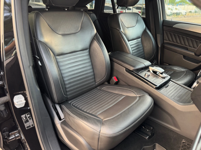 Mercedes-Benz GLE 350 d= Coupe= 4Matic= AMG= HUD= harman/kardon= Камера= - автомобили, коли, обяви за нови и употребявани 11