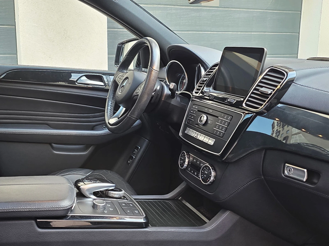 Mercedes-Benz GLE 350 Mercedes GLE350d AMG LINE* CAM360* PANO* * HARMAN* - автомобили, коли, обяви за нови и употребявани 14