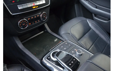 Mercedes-Benz GLE 350 AMG packet* H&K* Подгреви* 360* Пано - автомобили, коли, обяви за нови и употребявани 11