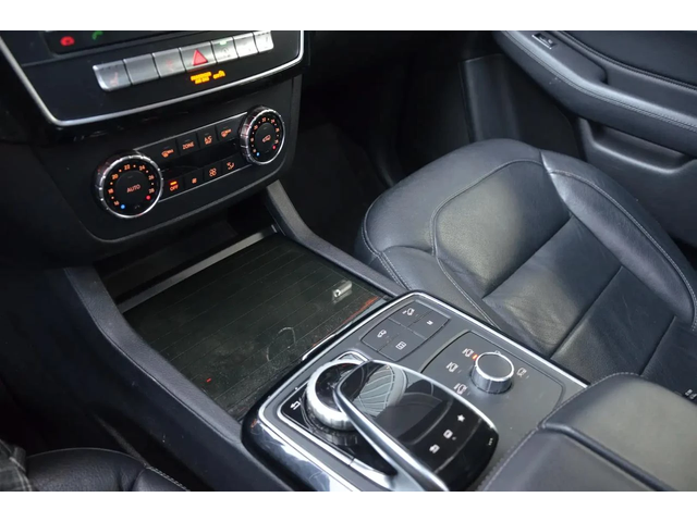 Mercedes-Benz GLE 350 AMG packet* H&K* Подгреви* 360* Пано - автомобили, коли, обяви за нови и употребявани 11