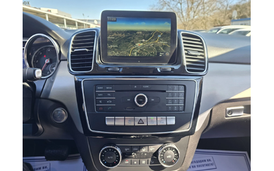 Mercedes-Benz GLE 350 D 4MATIC AMG Топ състояние - автомобили, коли, обяви за нови и употребявани 15