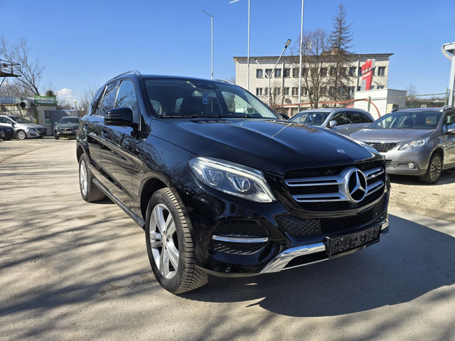 Mercedes-Benz GLE 350 D 4MATIC AMG Топ състояние - автомобили, коли, обяви за нови и употребявани 1