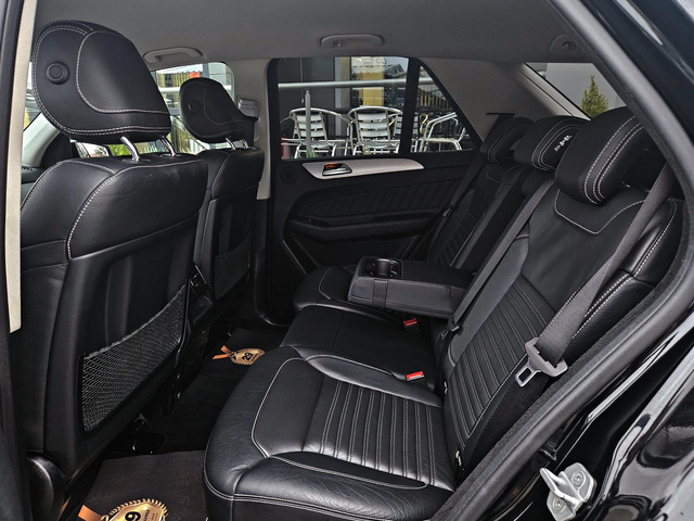 Mercedes-Benz GLE 350 AMG/GERMANY/9G/360CAMERA/AMBIENT/CAR PLAY/ПОДГР/LI - автомобили, коли, обяви за нови и употребявани 15