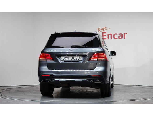 Mercedes-Benz GLE 350 4MATIC* AMG* ПОДГРЕВ* ОБДУХВАНЕ* КАМЕРА* ПАНО - автомобили, коли, обяви за нови и употребявани 2