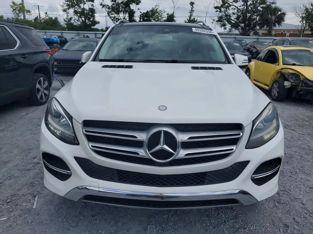 Mercedes-Benz GLE 350 - автомобили, коли, обяви за нови и употребявани 2