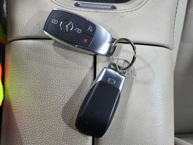 Mercedes-Benz GL * CARFAX * ДИСТРОНИК * ОБДУХВАНЕ * 2 КЛЮЧА * - автомобили, коли, обяви за нови и употребявани 6