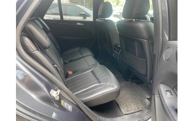 Mercedes-Benz GLE 350 D * AMG * 360 * PANO * CARFAX * - автомобили, коли, обяви за нови и употребявани 11
