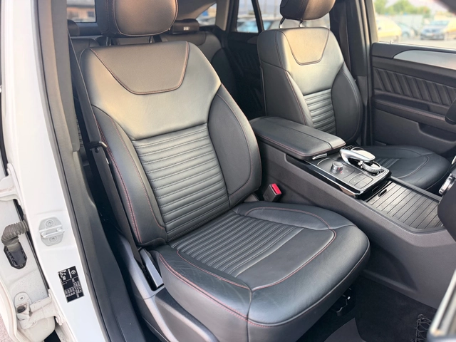 Mercedes-Benz GLE 350 d= Coupe= 4Matic= AMG= Panorama= Camera= Premium= - автомобили, коли, обяви за нови и употребявани 11
