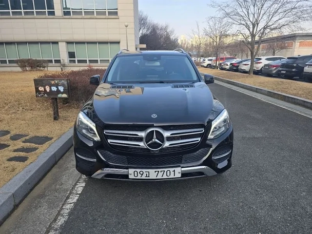 Mercedes-Benz GLE 350 D 4Matic - САМО 30% АВАНС - автомобили, коли, обяви за нови и употребявани 2