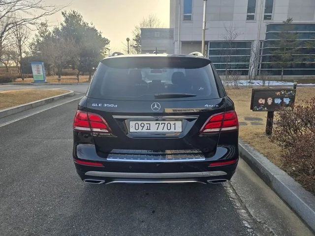 Mercedes-Benz GLE 350 D 4Matic - САМО 30% АВАНС - автомобили, коли, обяви за нови и употребявани 6